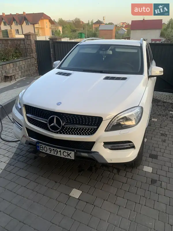 Mercedes-Benz M-Class