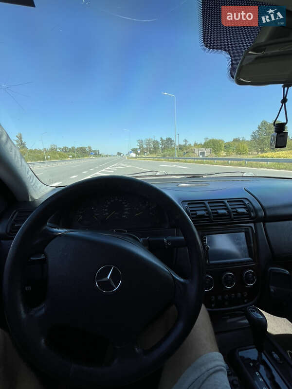 Внедорожник / Кроссовер Mercedes-Benz M-Class 2003 в Шевченково
