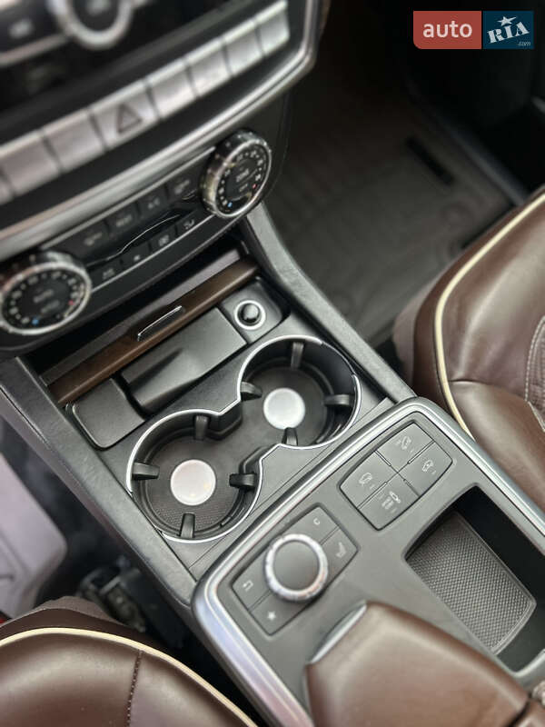 Внедорожник / Кроссовер Mercedes-Benz M-Class 2014 в Черновцах
