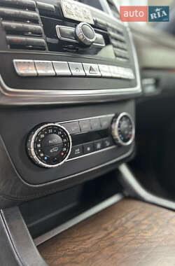 Внедорожник / Кроссовер Mercedes-Benz M-Class 2014 в Черновцах