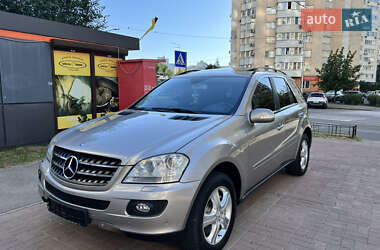 Позашляховик / Кросовер Mercedes-Benz M-Class 2006 в Києві