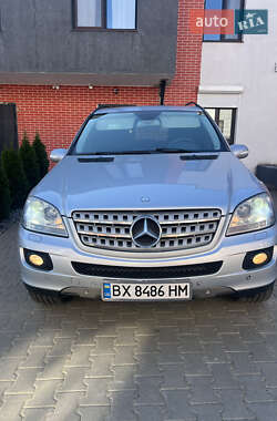 Позашляховик / Кросовер Mercedes-Benz M-Class 2007 в Чернівцях