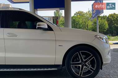 Внедорожник / Кроссовер Mercedes-Benz M-Class 2012 в 