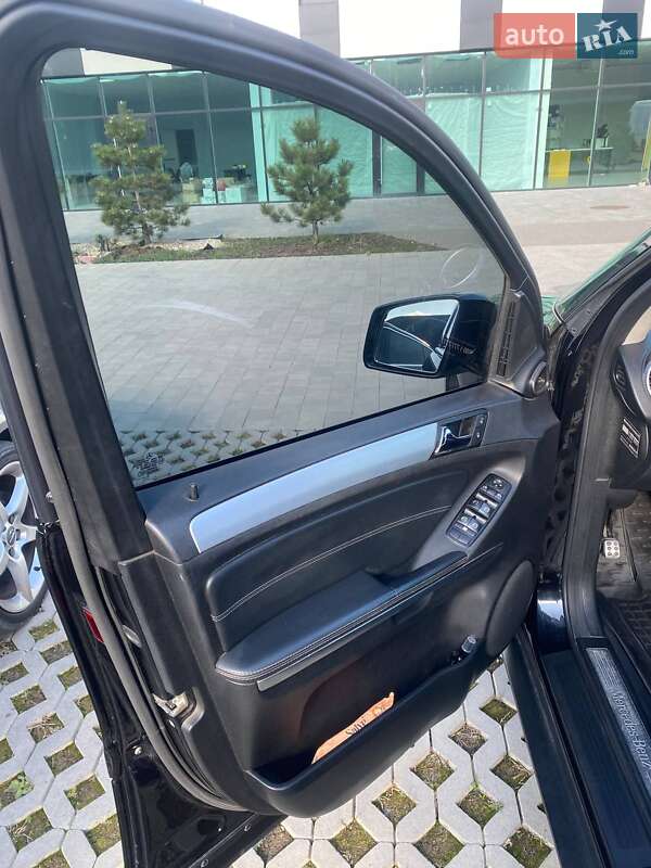 Позашляховик / Кросовер Mercedes-Benz M-Class 2010 в Хмельницькому