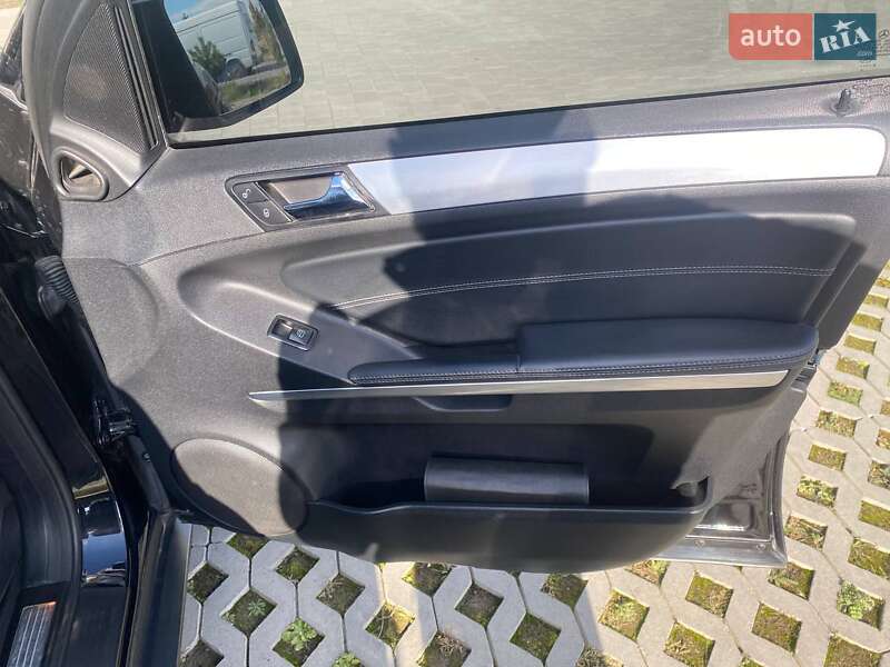 Позашляховик / Кросовер Mercedes-Benz M-Class 2010 в Хмельницькому