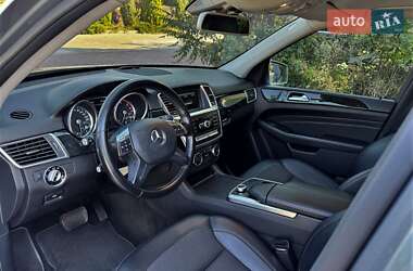Внедорожник / Кроссовер Mercedes-Benz M-Class 2014 в 