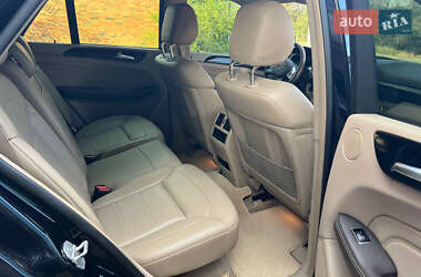 Внедорожник / Кроссовер Mercedes-Benz M-Class 2012 в 