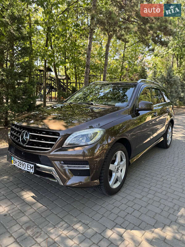 Mercedes-Benz M-Class 2013