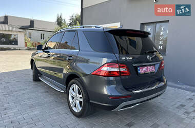 Внедорожник / Кроссовер Mercedes-Benz M-Class 2011 в 