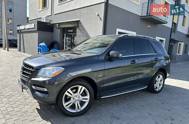 Внедорожник / Кроссовер Mercedes-Benz M-Class 2011 в 