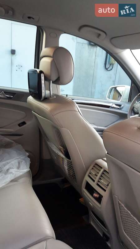 Внедорожник / Кроссовер Mercedes-Benz M-Class 2010 в Белой Церкви
