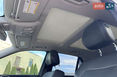 Внедорожник / Кроссовер Mercedes-Benz M-Class 2011 в 