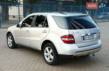 Внедорожник / Кроссовер Mercedes-Benz M-Class 2005 в 
