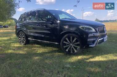 Внедорожник / Кроссовер Mercedes-Benz M-Class 2014 в 