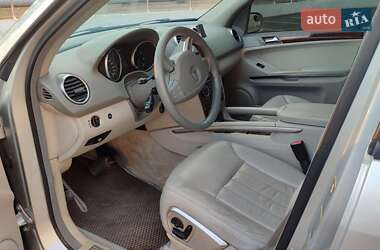Внедорожник / Кроссовер Mercedes-Benz M-Class 2005 в 