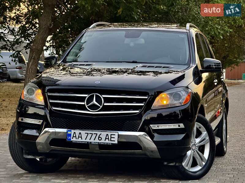 Внедорожник / Кроссовер Mercedes-Benz M-Class 2012 в Одессе