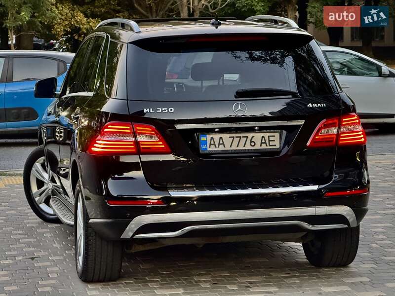 Внедорожник / Кроссовер Mercedes-Benz M-Class 2012 в Одессе