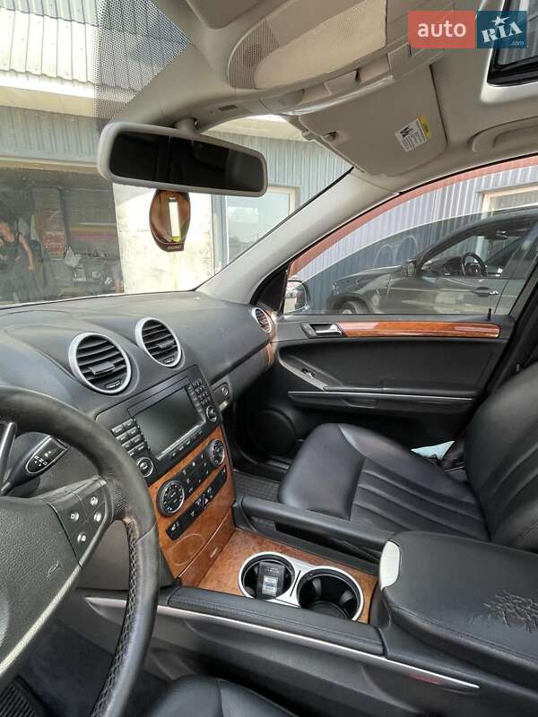 Внедорожник / Кроссовер Mercedes-Benz M-Class 2007 в Ивано-Франковске фото 19 Внедорожник / Кроссовер Mercedes-Benz M-Class 2007 в Ивано-Франковске