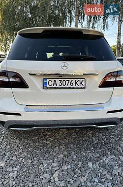 Внедорожник / Кроссовер Mercedes-Benz M-Class 2011 в 