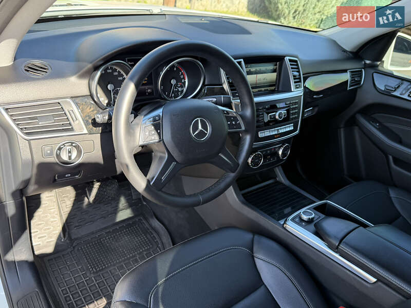 Внедорожник / Кроссовер Mercedes-Benz M-Class 2014 в Киеве фото 54 Внедорожник / Кроссовер Mercedes-Benz M-Class 2014 в Киеве
