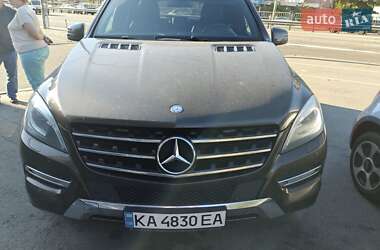Позашляховик / Кросовер Mercedes-Benz M-Class 2013 в Києві