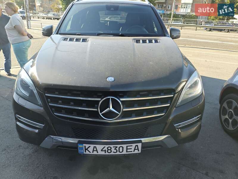 Mercedes-Benz M-Class 2013