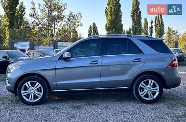 Внедорожник / Кроссовер Mercedes-Benz M-Class 2011 в 