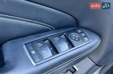 Внедорожник / Кроссовер Mercedes-Benz M-Class 2011 в 