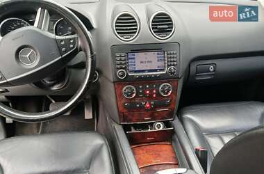 Позашляховик / Кросовер Mercedes-Benz M-Class 2008 в 