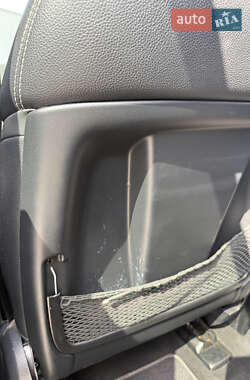 Позашляховик / Кросовер Mercedes-Benz M-Class 2012 в  фото 49 Позашляховик / Кросовер Mercedes-Benz M-Class 2012 в