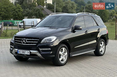 Внедорожник / Кроссовер Mercedes-Benz M-Class 2012 в Сваляве