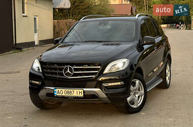 Внедорожник / Кроссовер Mercedes-Benz M-Class 2012 в Сваляве