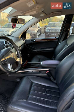 Внедорожник / Кроссовер Mercedes-Benz M-Class 2005 в 