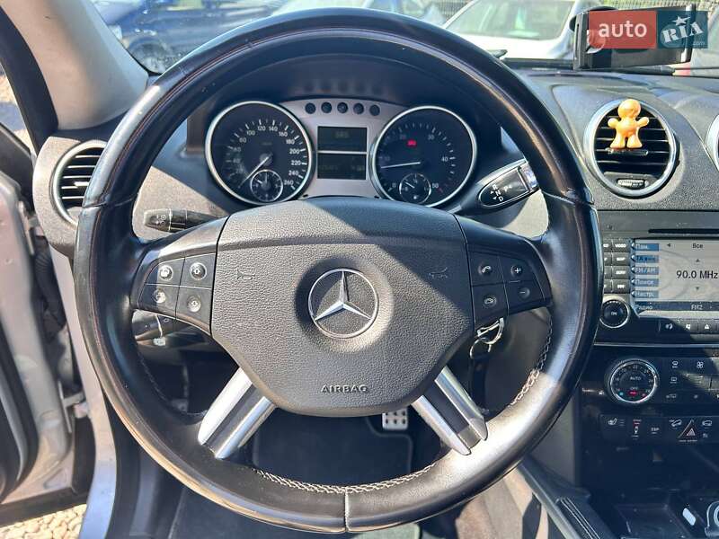 Позашляховик / Кросовер Mercedes-Benz M-Class 2006 в Одесі фото 17 Позашляховик / Кросовер Mercedes-Benz M-Class 2006 в Одесі