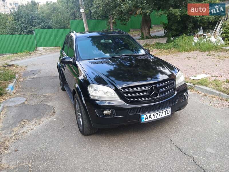 Внедорожник / Кроссовер Mercedes-Benz M-Class 2007 в Киеве