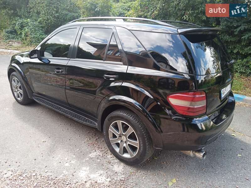 Внедорожник / Кроссовер Mercedes-Benz M-Class 2007 в Киеве
