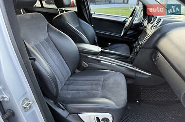 Внедорожник / Кроссовер Mercedes-Benz M-Class 2006 в 