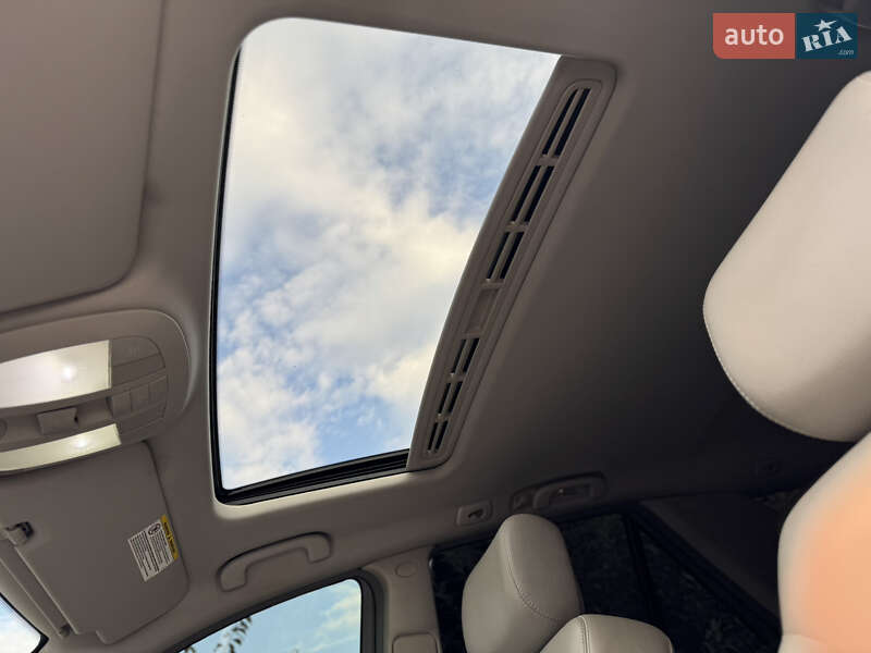 Внедорожник / Кроссовер Mercedes-Benz M-Class 2005 в Хмельнике