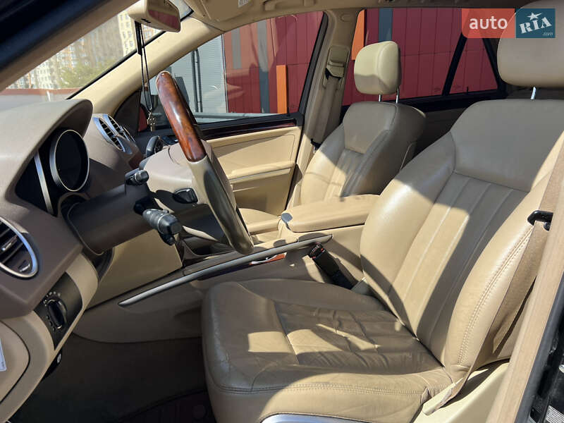 Внедорожник / Кроссовер Mercedes-Benz M-Class 2008 в Киеве