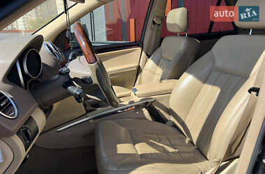 Внедорожник / Кроссовер Mercedes-Benz M-Class 2008 в 