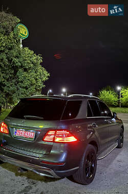 Внедорожник / Кроссовер Mercedes-Benz M-Class 2012 в Львове