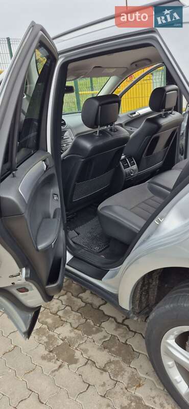 Внедорожник / Кроссовер Mercedes-Benz M-Class 2006 в Дубно