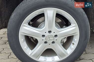 Внедорожник / Кроссовер Mercedes-Benz M-Class 2006 в 