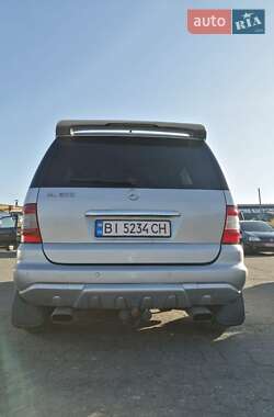 Внедорожник / Кроссовер Mercedes-Benz M-Class 2003 в 