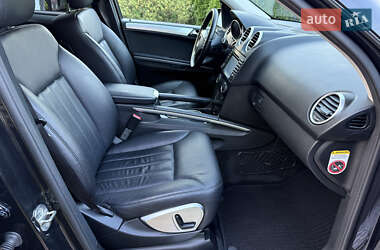 Внедорожник / Кроссовер Mercedes-Benz M-Class 2008 в 