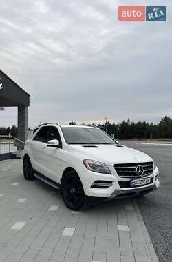 Позашляховик / Кросовер Mercedes-Benz M-Class 2012 в Рокитному