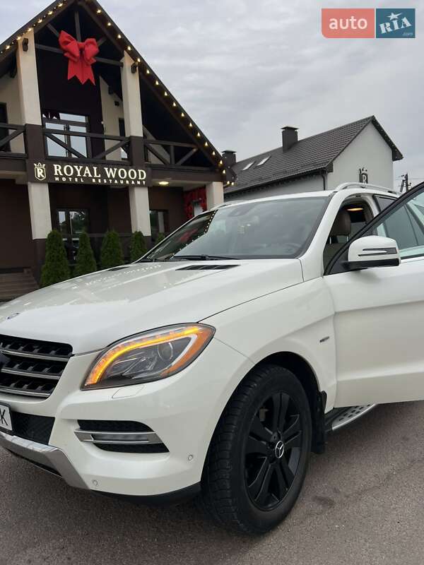 Внедорожник / Кроссовер Mercedes-Benz M-Class 2012 в Рокитном фото 5 Внедорожник / Кроссовер Mercedes-Benz M-Class 2012 в Рокитном