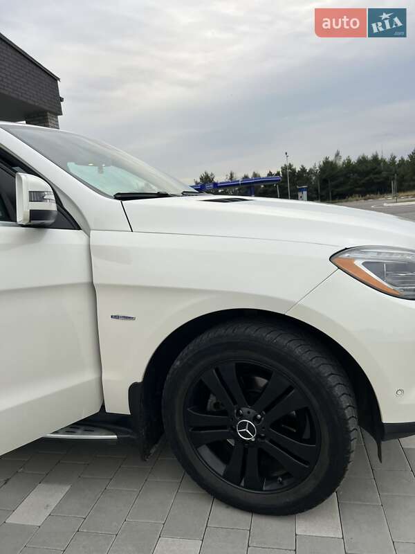 Внедорожник / Кроссовер Mercedes-Benz M-Class 2012 в Рокитном фото 10 Внедорожник / Кроссовер Mercedes-Benz M-Class 2012 в Рокитном