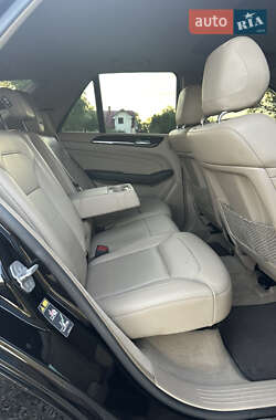 Внедорожник / Кроссовер Mercedes-Benz M-Class 2013 в 