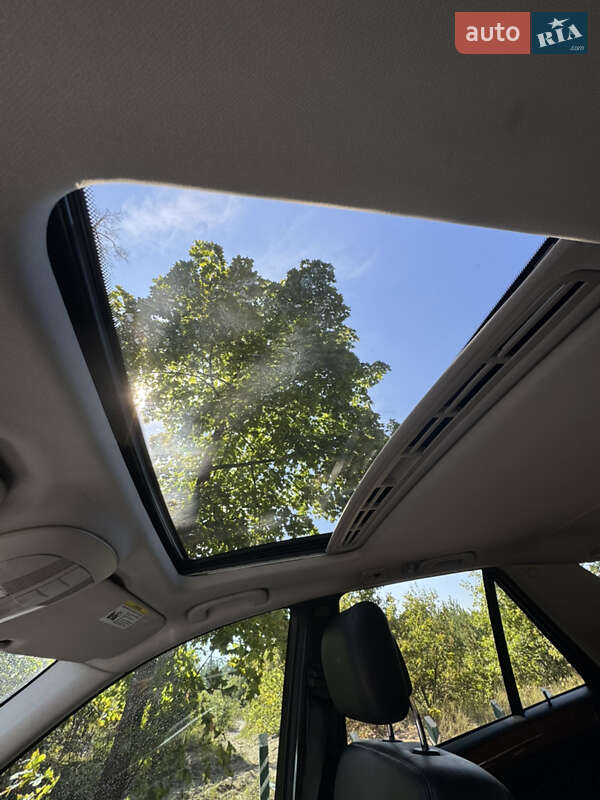 Позашляховик / Кросовер Mercedes-Benz M-Class 2008 в Києві